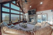 Glacier Peak Lodge - Inside Yosemite, Big Views