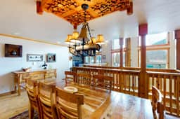 Humphreys Lakefront - Private Dock, Sleeps 24 - Image 5
