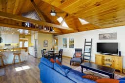 Brier Escape - Boat Slip, Beach & Lake Views - Image 5