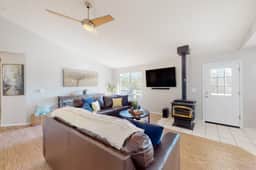 Five Oaks Circle Ranch - Image 2
