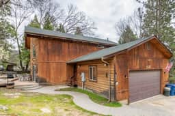 Streiff Lake House - Mountain Views & Pool Table - Image 2