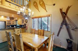 Yosemite Silvertip Lodge - Image 3