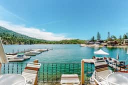 Paha Lakefront - Lakefront, Boat Dock & Deck - Image 3