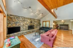 11 Acre Mountain Spirit Retreat - Image 5