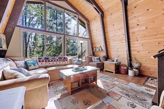 Chief Peak Cabin - Near Yosemite, Deck & Loft - Image 1
