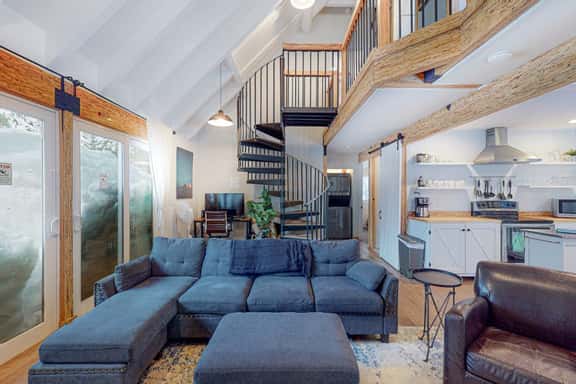 Starfall - Modern Yosemite Home, Great Deck - Image 1
