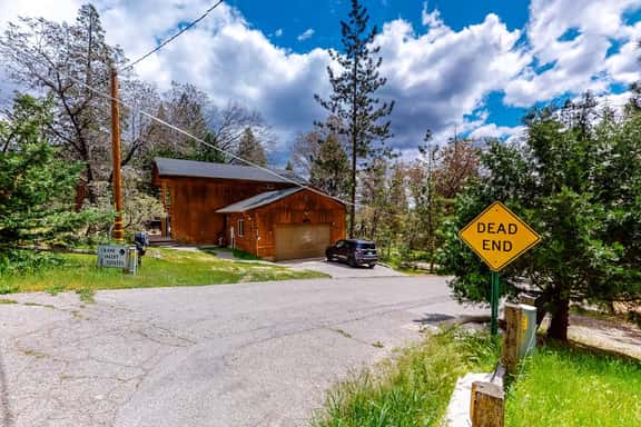 Streiff Lake House - Mountain Views & Pool Table - Image 1