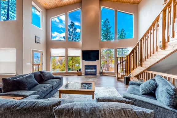 Robinson Shoreline House - Image 1