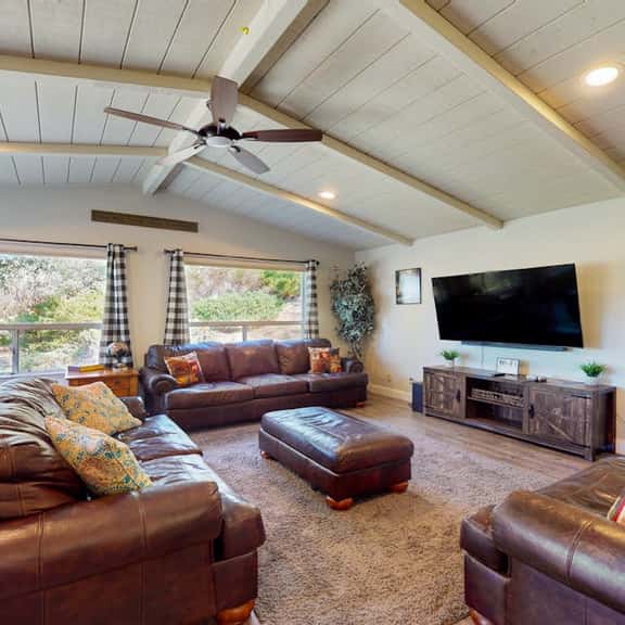 Whispering Pines - Game Room, Fire Pit & Dogs OK - Image 1