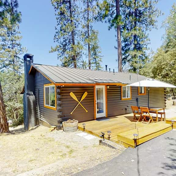 Sugar Pine Log Cabin - Image 1