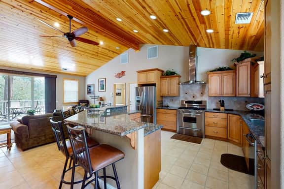 Murray Lake Retreat - Near Bass Lake, Fireplace - Image 4
