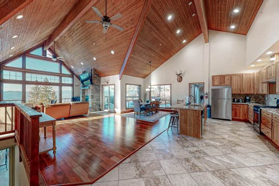 Glacier Peak Lodge - Inside Yosemite, Big Views - Image 4