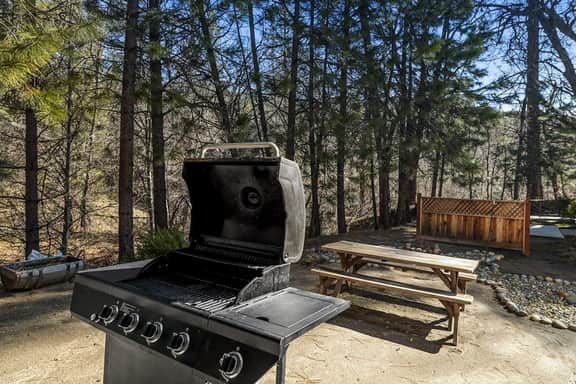 Yosemite Bass Lake Adventure Oasis - Image 3