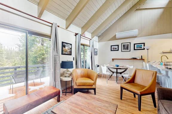 Snowy Pines - Near Yosemite, Wood Fireplace - Image 4