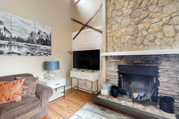 Snowy Pines - Near Yosemite, Wood Fireplace - Image 3