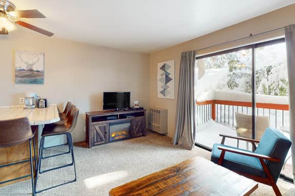Yosemite West Condo B104 - Image 3
